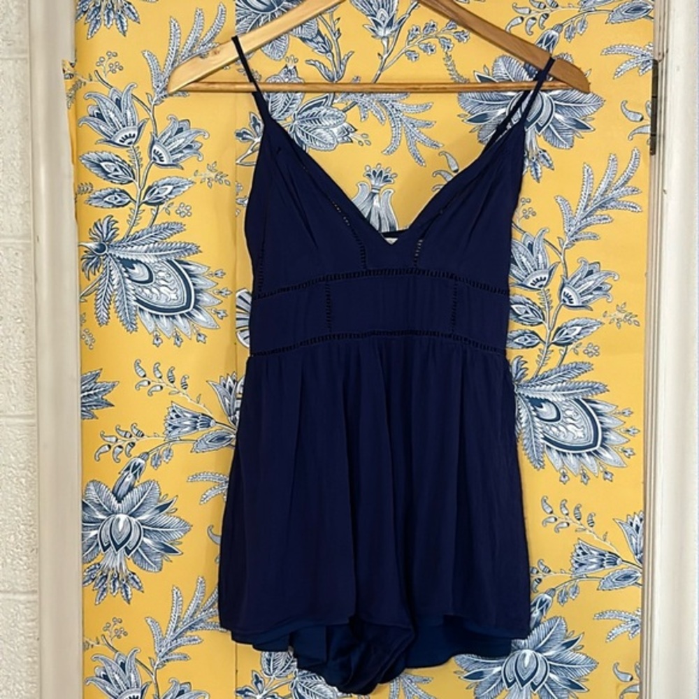 ALTAR’D STATE XS blue timber with adjustable spaghetti straps—lined and in EUC